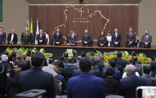 A Assembleia Legislativa do Amazonas (Aleam) iniciou o ano legislativo nesta terça-feira, 05, com a tradicional leitura da Mensagem do Governador. O presidente da Associação dos Delegados do Amazonas (Adepol), Dr. Mário Aufiero, esteve presente no evento e parabenizou o Governador Wilson Lima.