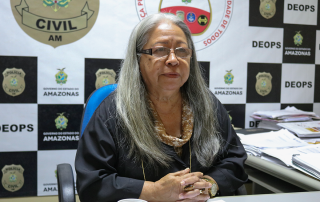 Em cinco anos, dez ocorrências de discriminação religiosa foram registradas em Manaus, segundo dados da Delegacia Especializada em Ordem Política e Social (Deops), da Polícia Civil. A intolerância religiosa é crime previsto no artigo 208 do Código Penal Brasileiro, com punições que vão de um mês a um ano de detenção ou multa. A liberdade religiosa é garantida pela Constituição Federal, no artigo 5º, inciso VI.