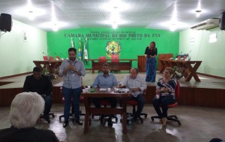 A Ouvidoria Geral do Sistema de Segurança Pública do Amazonas (SSP/AM) esteve no município de Rio Preto da Eva, a 79 km de Manaus, nesta quarta-feira (17), para reunião com órgão públicos, lideranças comunitárias e e representante do sindicato dos Produtores Rurais.