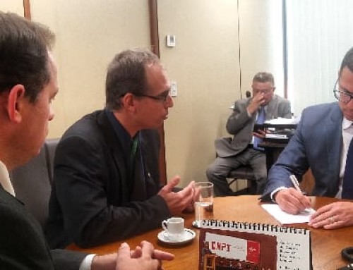 ADEPOL-AM participa de reunião em Brasília